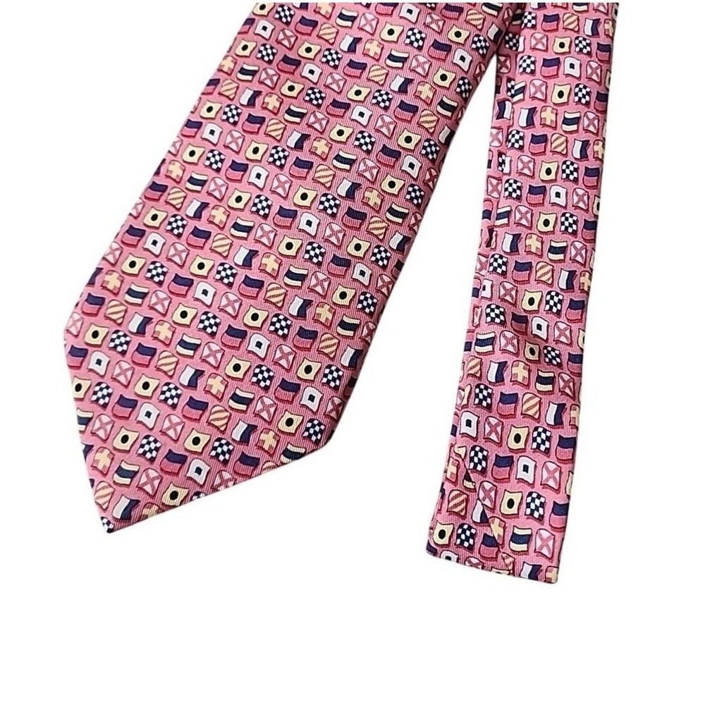 Vineyard Vines Marthas Vineyard Silk‎ Necktie Pink Flags Preppy Academia Classic